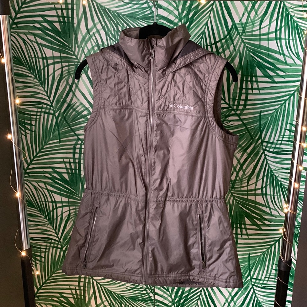 Women’s Columbia Vest - gray